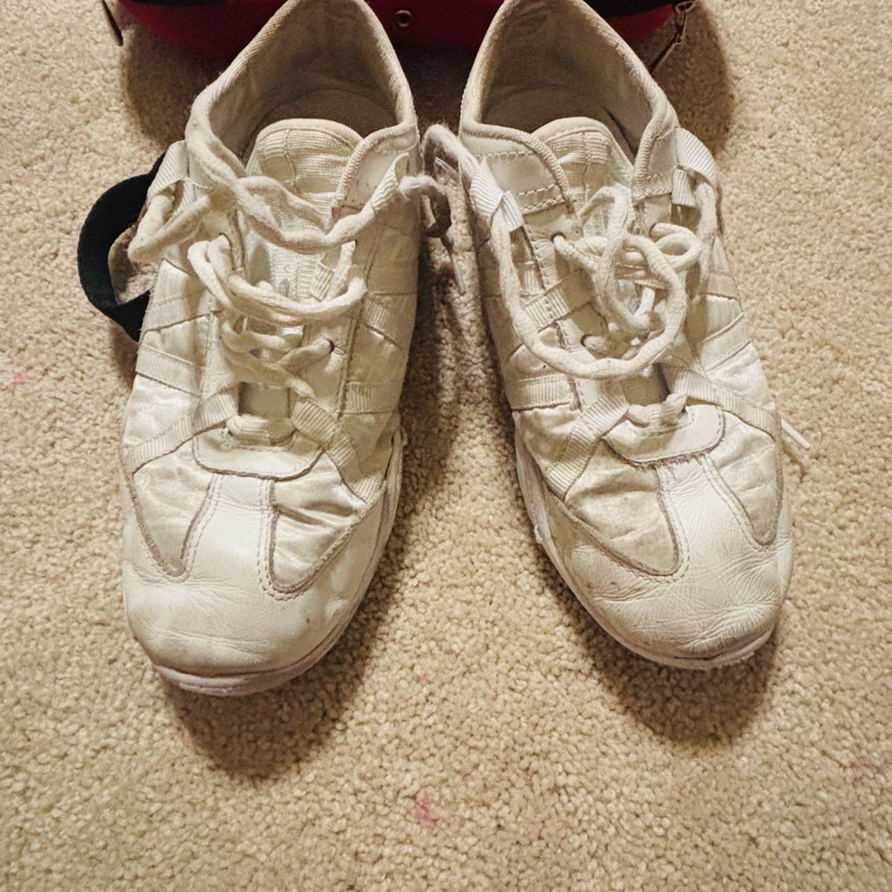 NFINITY Evolution Cheer Shoes - Picture 2 of 5